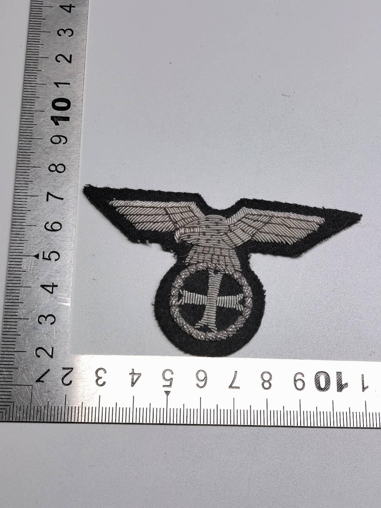 小驴勋章奖章收藏4月11日周六晚六点拍卖（珍爱和平，收藏战争，铭记历史，勿忘国耻，忠党爱国。有偿代拍，送拍规则在简介最后，参拍须阅读规则后再参拍，关系到运费包装发货时效真假辨别等关键信息，拍卖时不再发原图，看大图店主微信码在拍卖店铺介绍里） 现代工艺品 帽徽 非原品