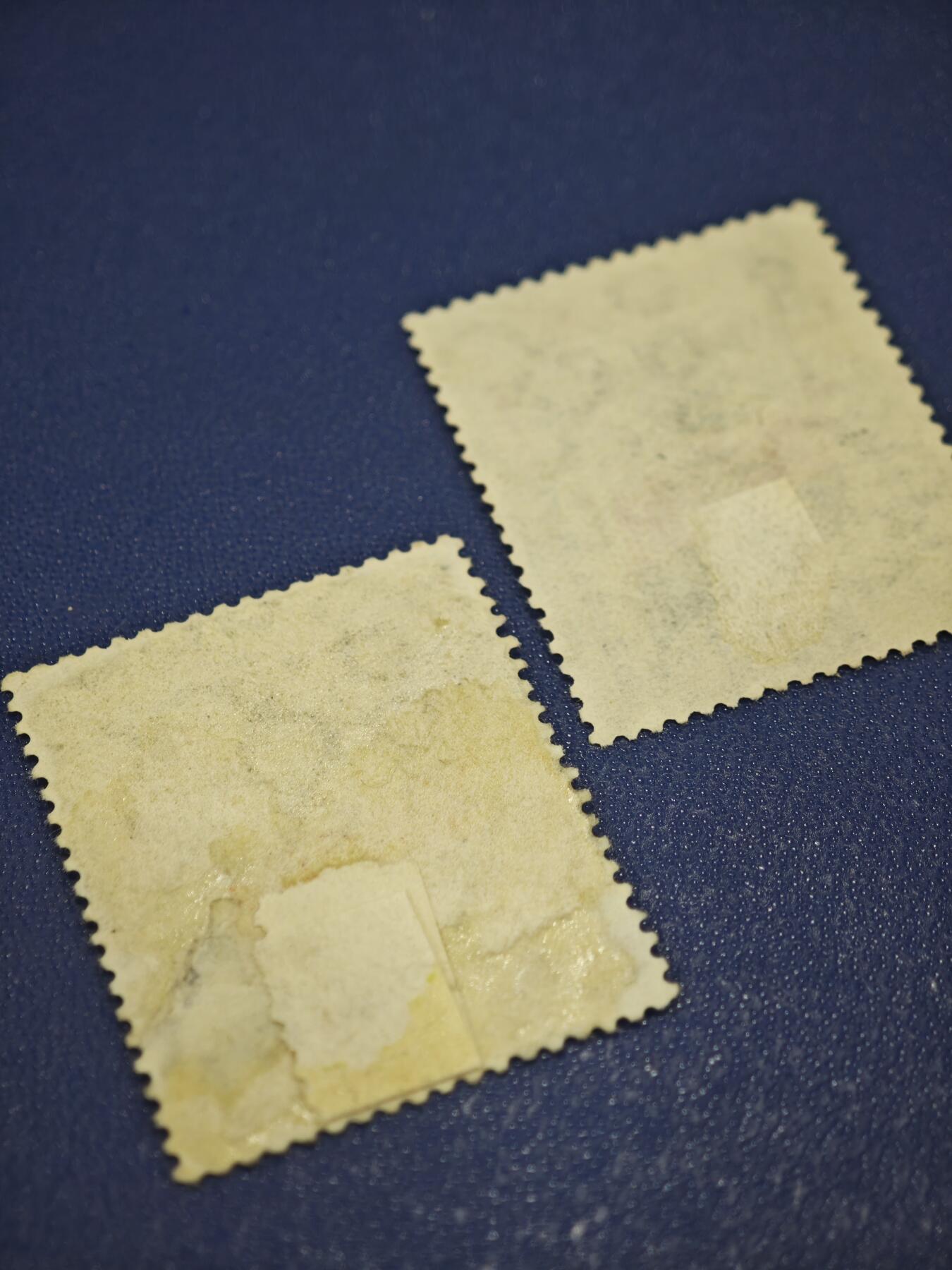 橙子收藏第八期(社会主义国家邮票专场) 东德1959年建国10周年纪念邮票（两枚）这两枚邮票是德意志民主共和国（DDR，东德）于1959年10月6日发行的建国10周年（1949-1959）纪念系列中的两枚，主题分别展现了东德社会主义建设的不同侧面。   