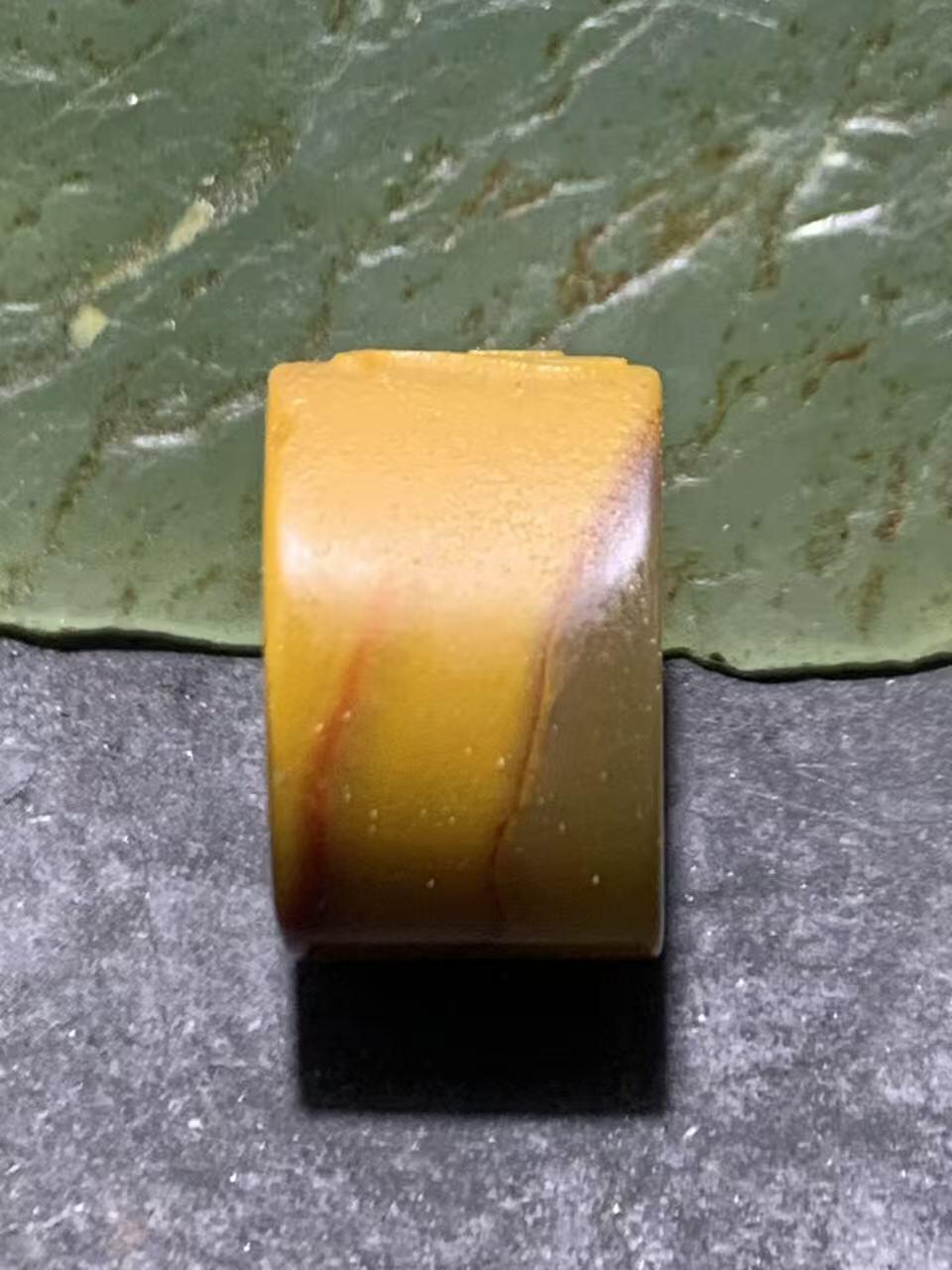 精美高玉化亚光冻料战国红玛瑙手工俏色巧雕道字墩子一个