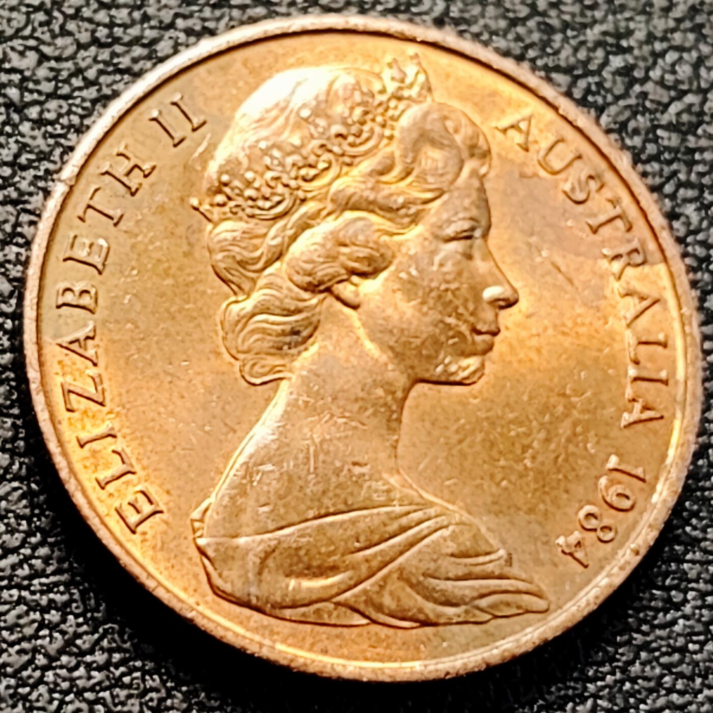 泉币菌-第223场-拍品多 请提前出价(工作原因  发货比较迟缓 已在拍卖规则里面说明 望理解)