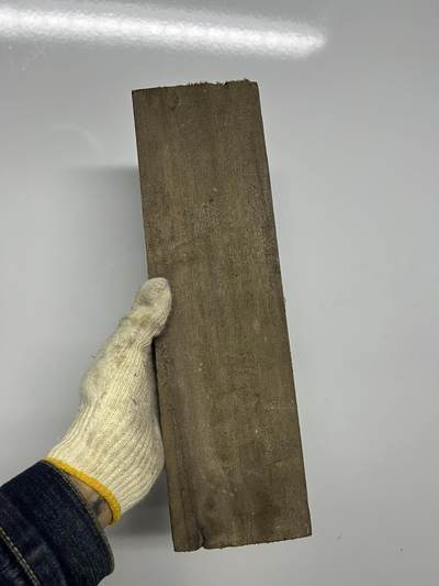 零元拍：NO.2-2金丝楠阴沉料，无需打磨就已经金光闪闪。满金丝药香，尺寸约：33.6/9.8/3.3CM。 - 零元拍：NO.2-2金丝楠阴沉料，无需打磨就已经金光闪闪。满金丝药香，尺寸约：33.6/9.8/3.3CM。