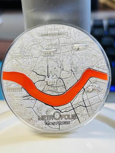 帕劳2024年蒂凡尼大都会4首尔高浮雕3盎司银币，999银，发行999枚