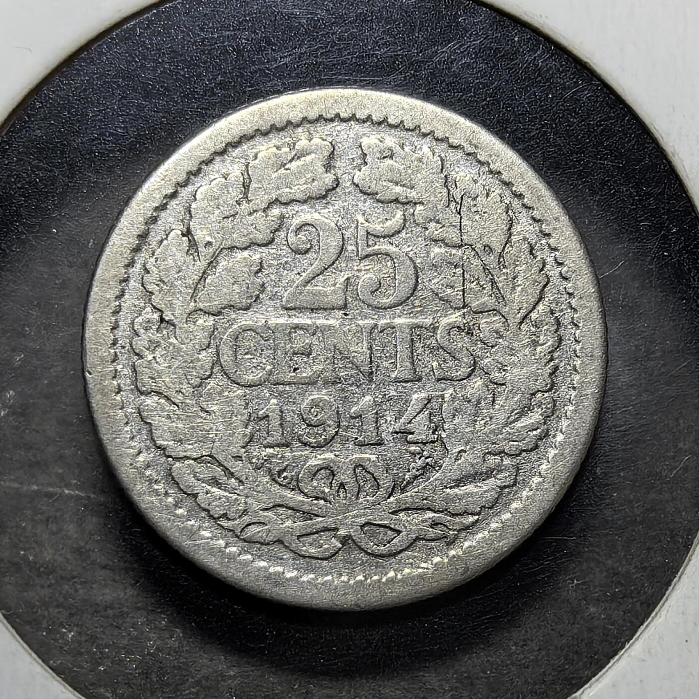 外国优质老铜币纪念币银币专场，周六晚上九点倒数截拍，满百包邮，周日发货,可寄存半年，喜欢朋友微信扫描二维码可直接参拍 荷兰威廉明娜女王1914年25分银币，一战爆发当年发行，乌得勒支造币厂铸造，是荷兰近代流通辅币，见证荷兰女王统治与一战时期欧洲货币史。