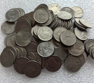 外国优质银币克朗币纪念章，每周六晚九点倒数截拍，满百包邮可寄存，持续收拍 - 泰国币100枚