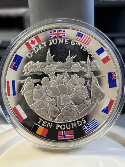 第197期拍卖 - 直布罗陀2004年诺曼底登陆60周年彩色5盎司银币，925银，发行950枚，有瑕疵