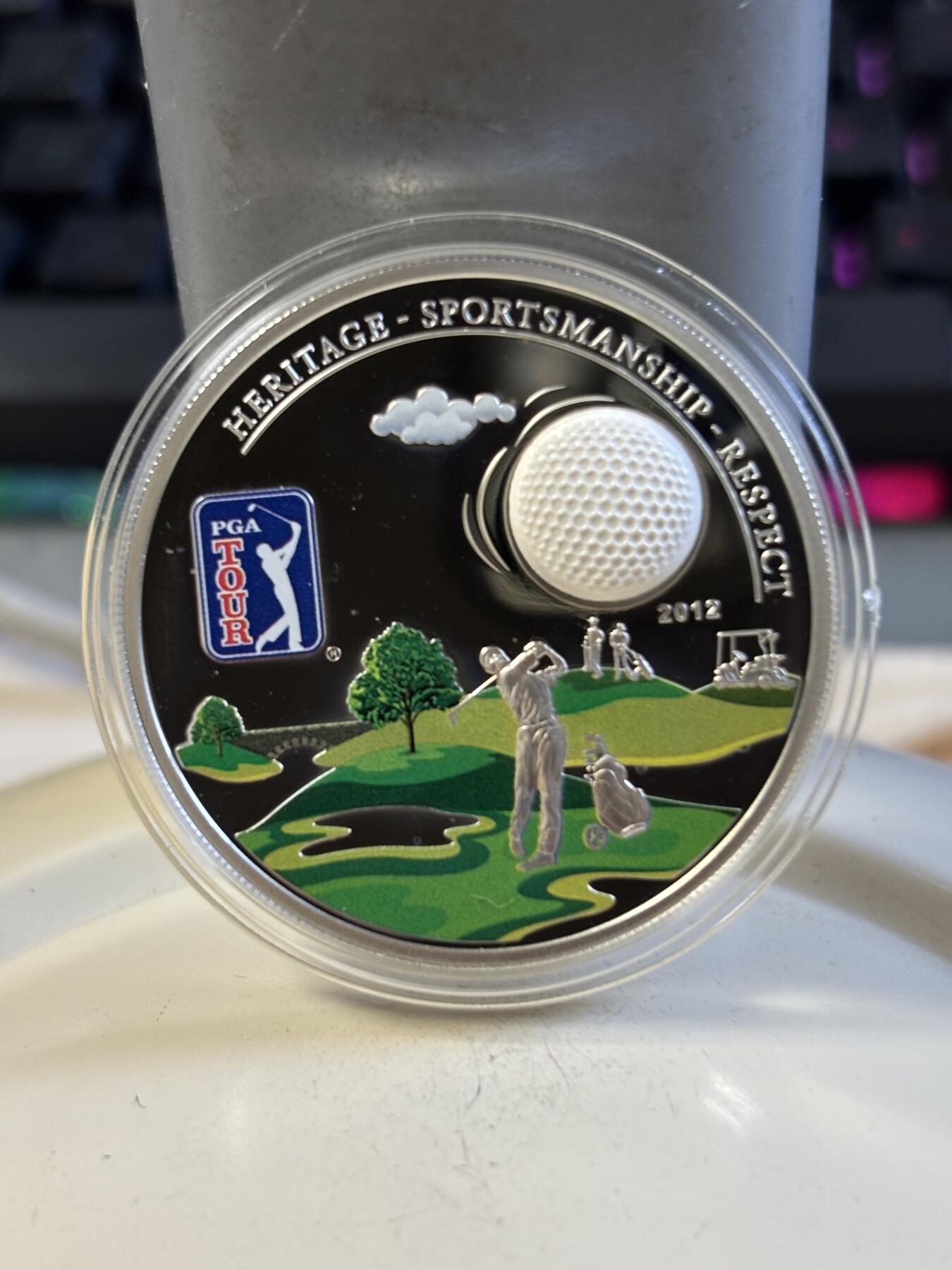 第197期拍卖 库克2012年PGA高尔夫球系列1镶嵌彩色精制纪念银币，925银，20克，发行2500枚