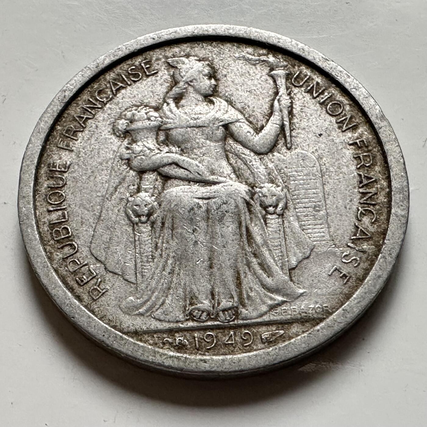 🌹外币初藏🌹🐯2026年第40场   每周二四六晚8️⃣点 世界钱币 法属大洋洲 1949年 2法郎