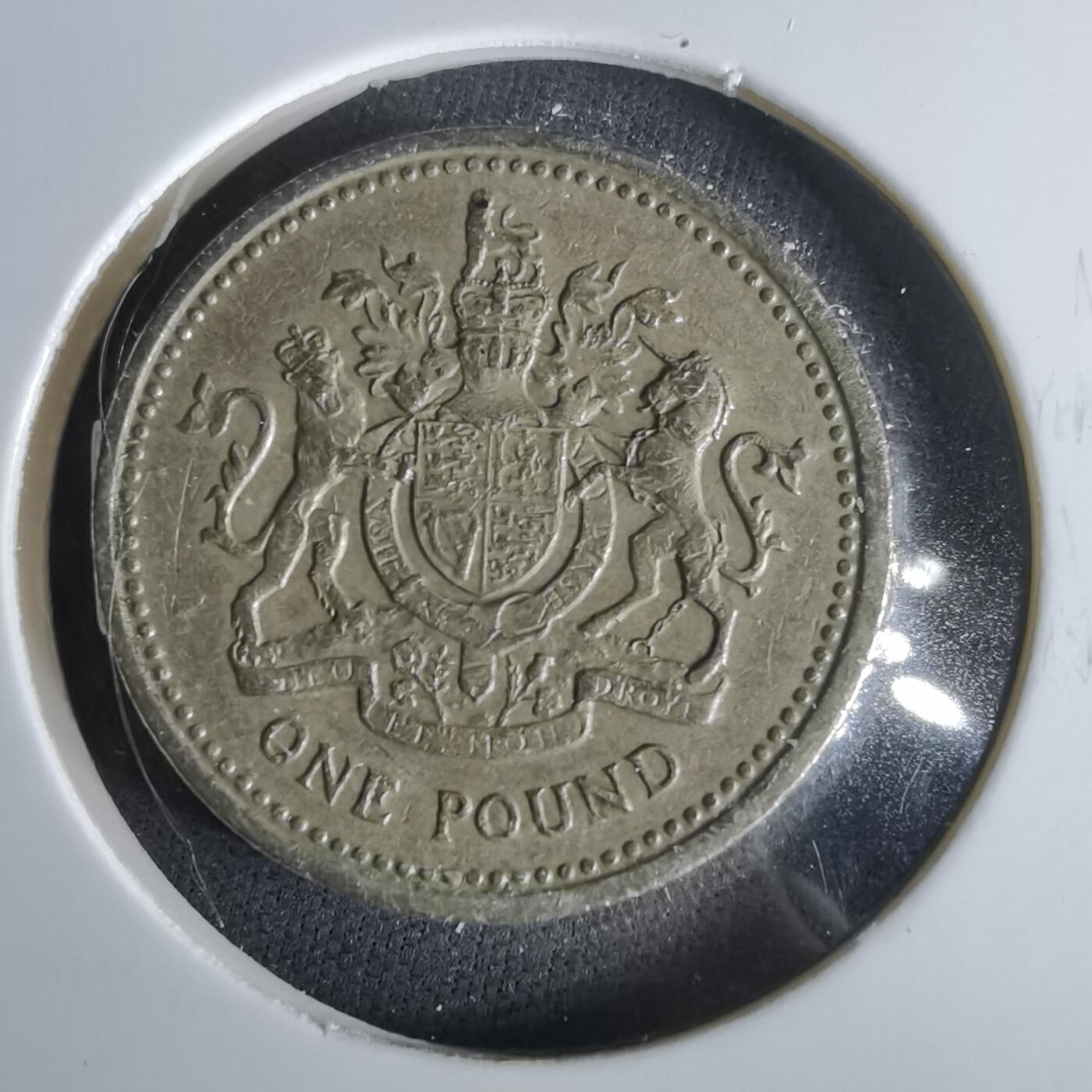 沼泽如烟--第1047场 英国1983年一磅