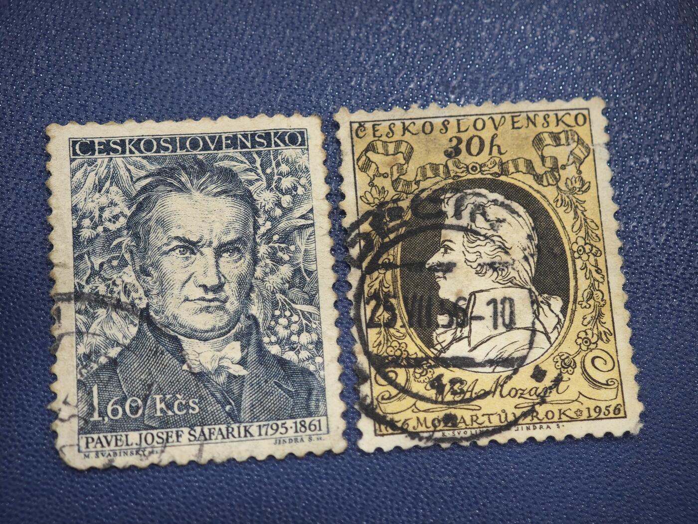 橙子收藏第八期(社会主义国家邮票专场) 两枚邮票均出自捷克斯洛伐克（Československo） 于1956年发行的著名人物与文化名人系列邮票，采用经典的雕刻版工艺，极具时代特征。  一、帕维尔·约瑟夫·沙法里克纪念邮票二、莫扎特诞辰200周年纪念邮票