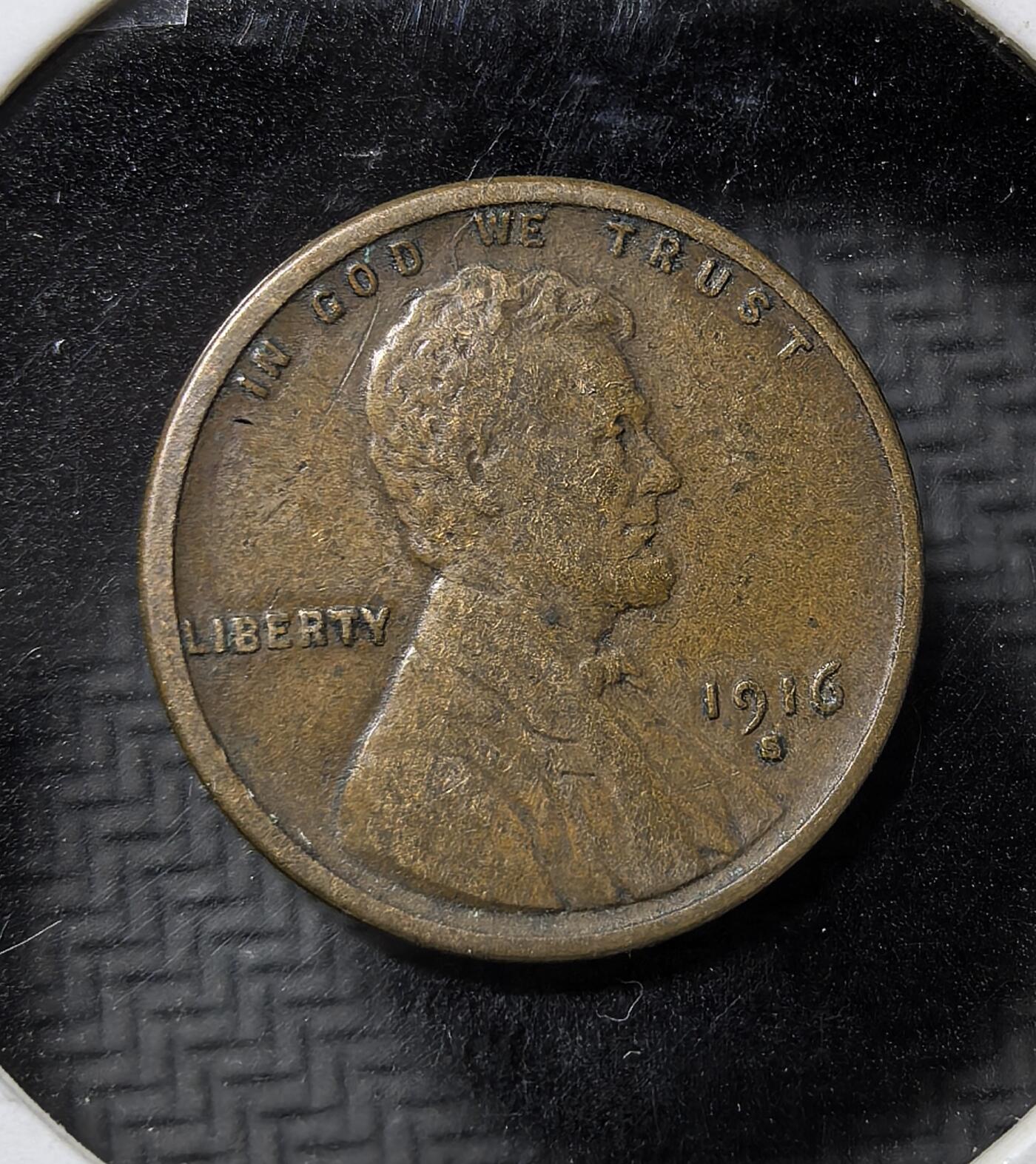 外国优质老铜币纪念币银币专场，周六晚上九点倒数截拍，满百包邮，周日发货,可寄存半年，喜欢朋友微信扫描二维码可直接参拍 美国1916 年S版林肯小麦 1 美分铜币