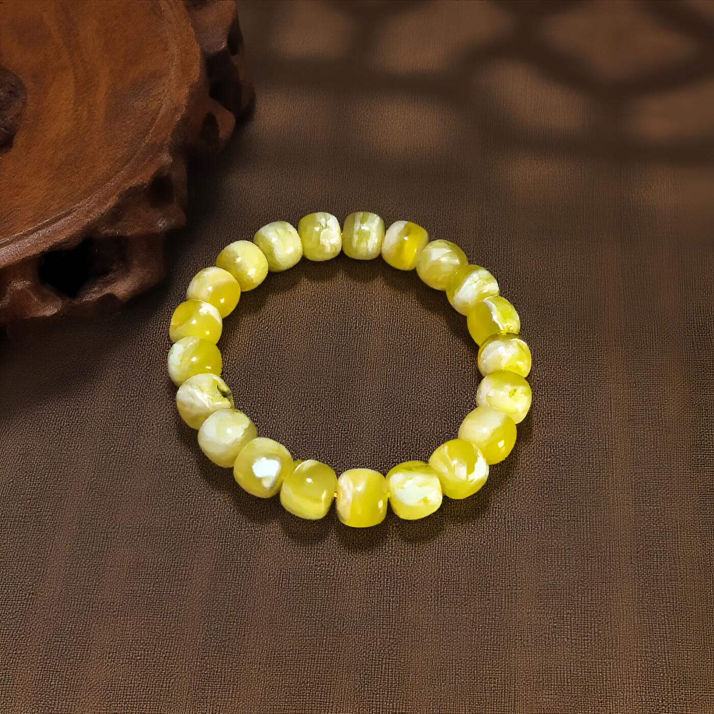 碧月说宝 君子怀瑾·当代和田玉清风专场(八) 俄料（产地俄罗斯）瓷白花溶洞金白蜜蜡