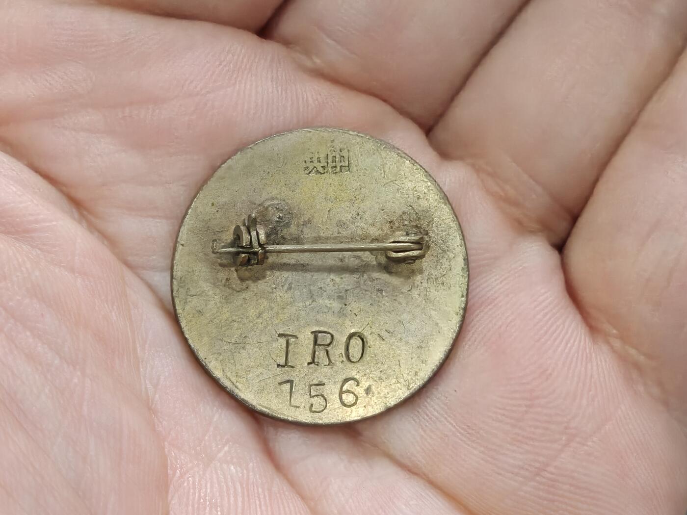 徽章钱币纪念章刺绣杂件专拍 民国时期，联合国徽章