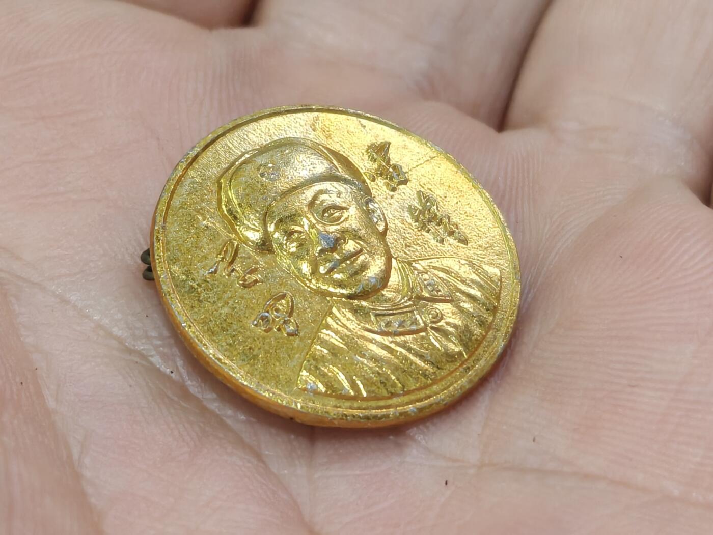 徽章钱币纪念章刺绣杂件专拍 六十年代学习雷锋纪念章