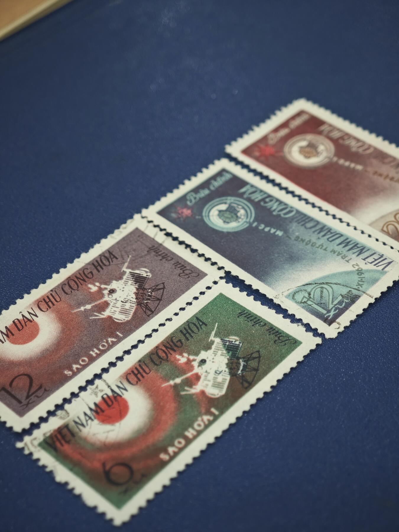 橙子收藏第八期(社会主义国家邮票专场) 越南民主共和国（北越）1963年 纪念苏联“火星1号”（Mars 1）探测器邮票（4枚）     这是一套为纪念1962年苏联火星探测任务发行的航天主题邮票，是冷战时期社会主义阵营航天题材的经典作品。