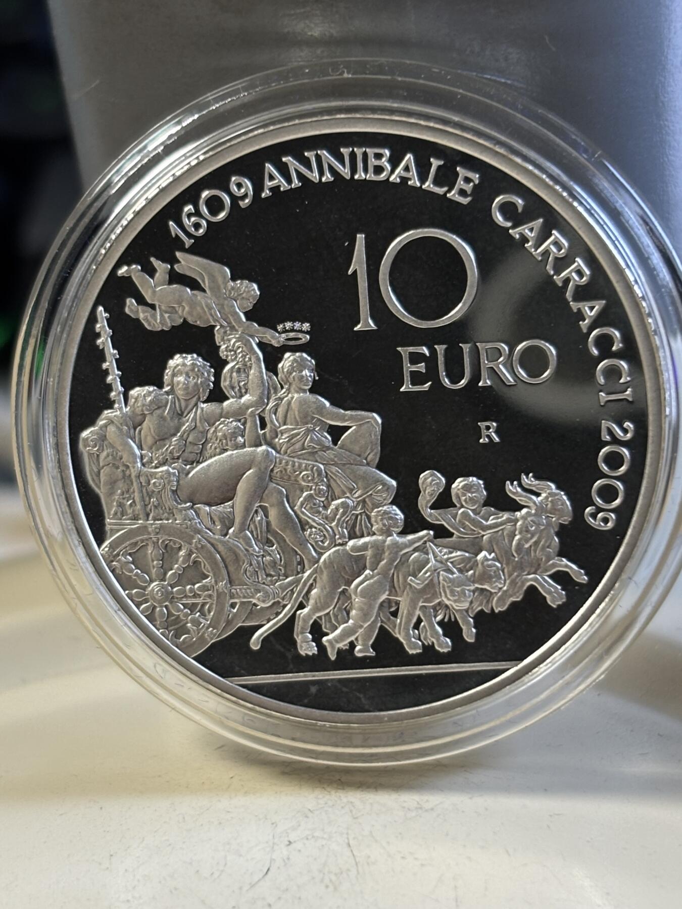 第197期拍卖 意大利2009年画家卡拉奇逝世400周年精制纪念银币，925银，22克，发行9000枚，有氧化