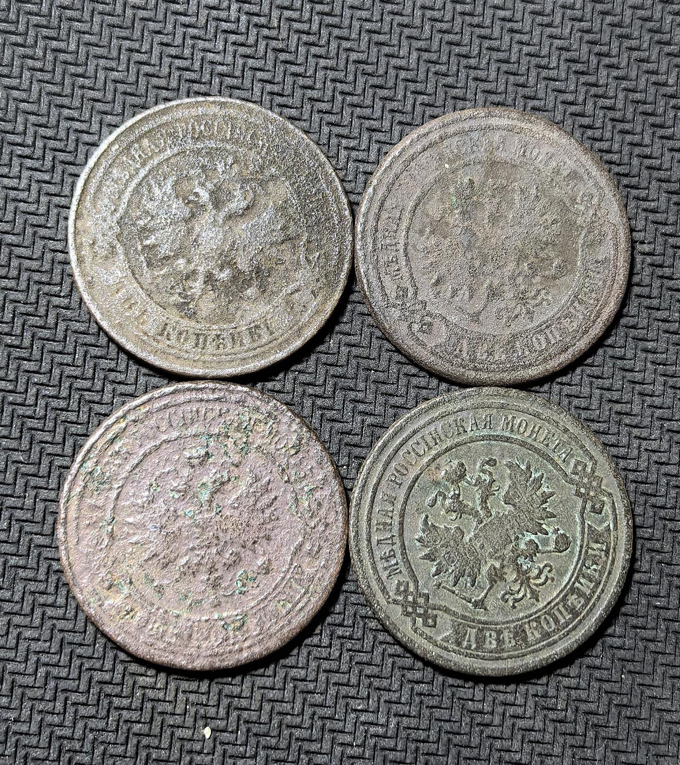 外国优质老铜币纪念币银币专场，周六晚上九点倒数截拍，满百包邮，周日发货,可寄存半年，喜欢朋友微信扫描二维码可直接参拍