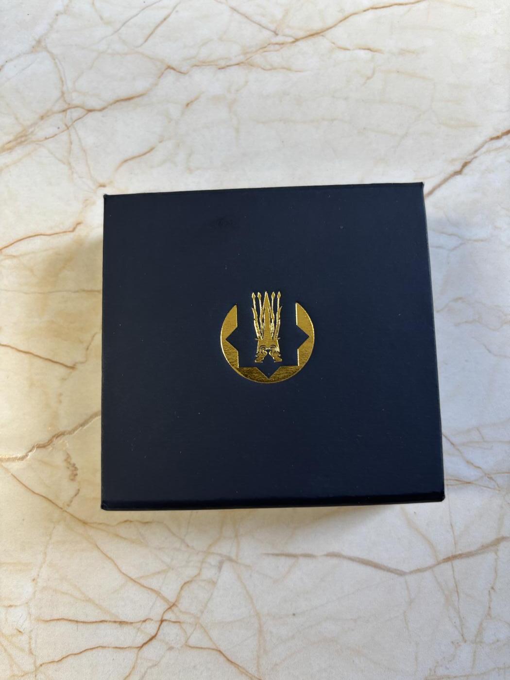 第197期拍卖 哈萨克斯坦2024年法蒂玛之手镀金珐琅彩纪念银币，925银，31.1克，发行3000枚