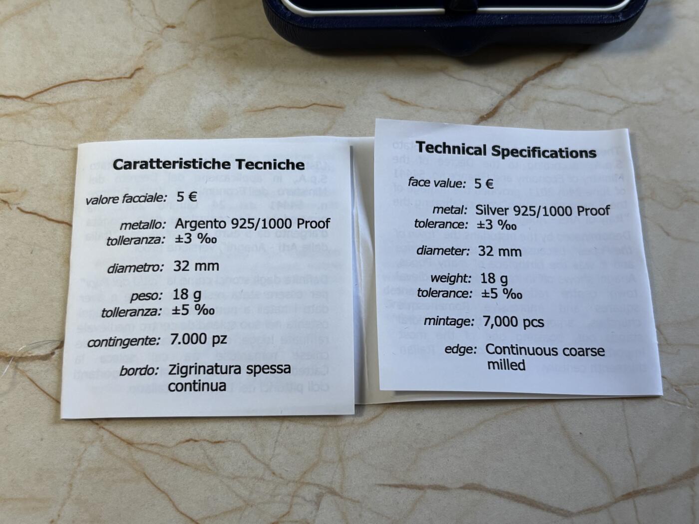 第197期拍卖 意大利2011年艺术意大利系列阿纳尼精制纪念银币，925银，18克，发行7000枚，有氧化