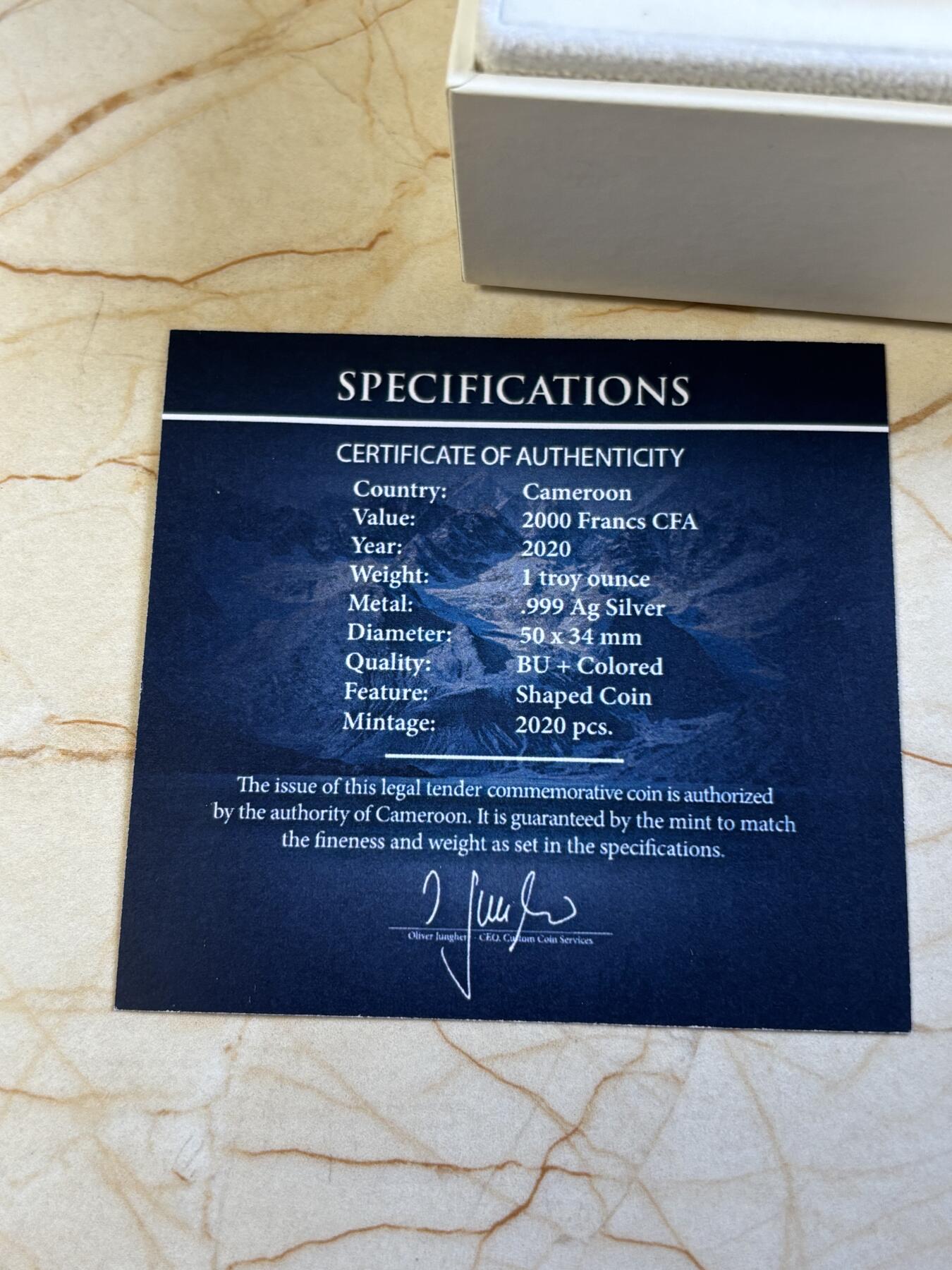 第197期拍卖 喀麦隆2020年世界地球日50周年异形彩色纪念银币，999银，发行2000枚，有氧化