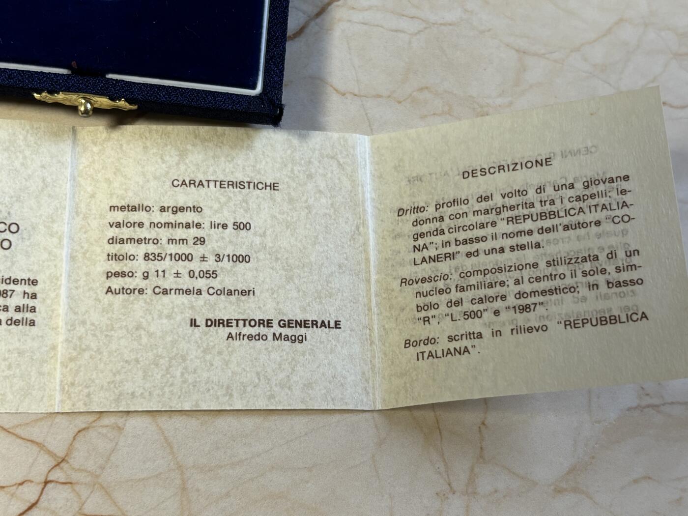 第197期拍卖 意大利1987年国际家庭日500里拉磨砂纪念银币，835银，11克