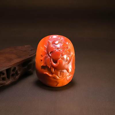 碧月说宝 君子怀瑾·当代和田玉清风专场(八) - 苏工名家娄爱武作品 花开富贵牡丹花南红吊坠