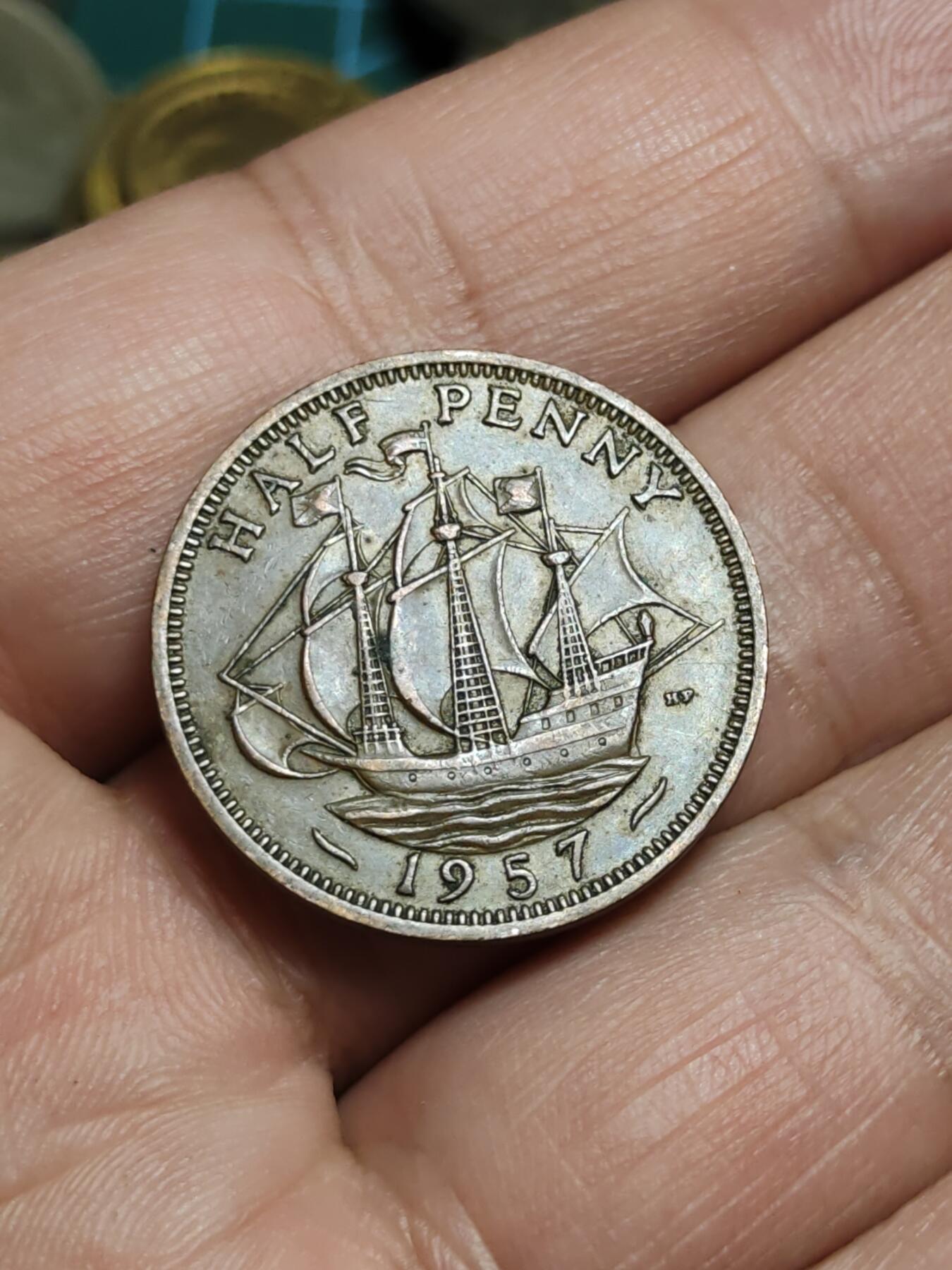 2026年第四十三场(总第二百一十二场）外国好品散币场(免佣金) 英国🇬🇧1957年半便士(伊丽莎白二世青年桂冠第二版)