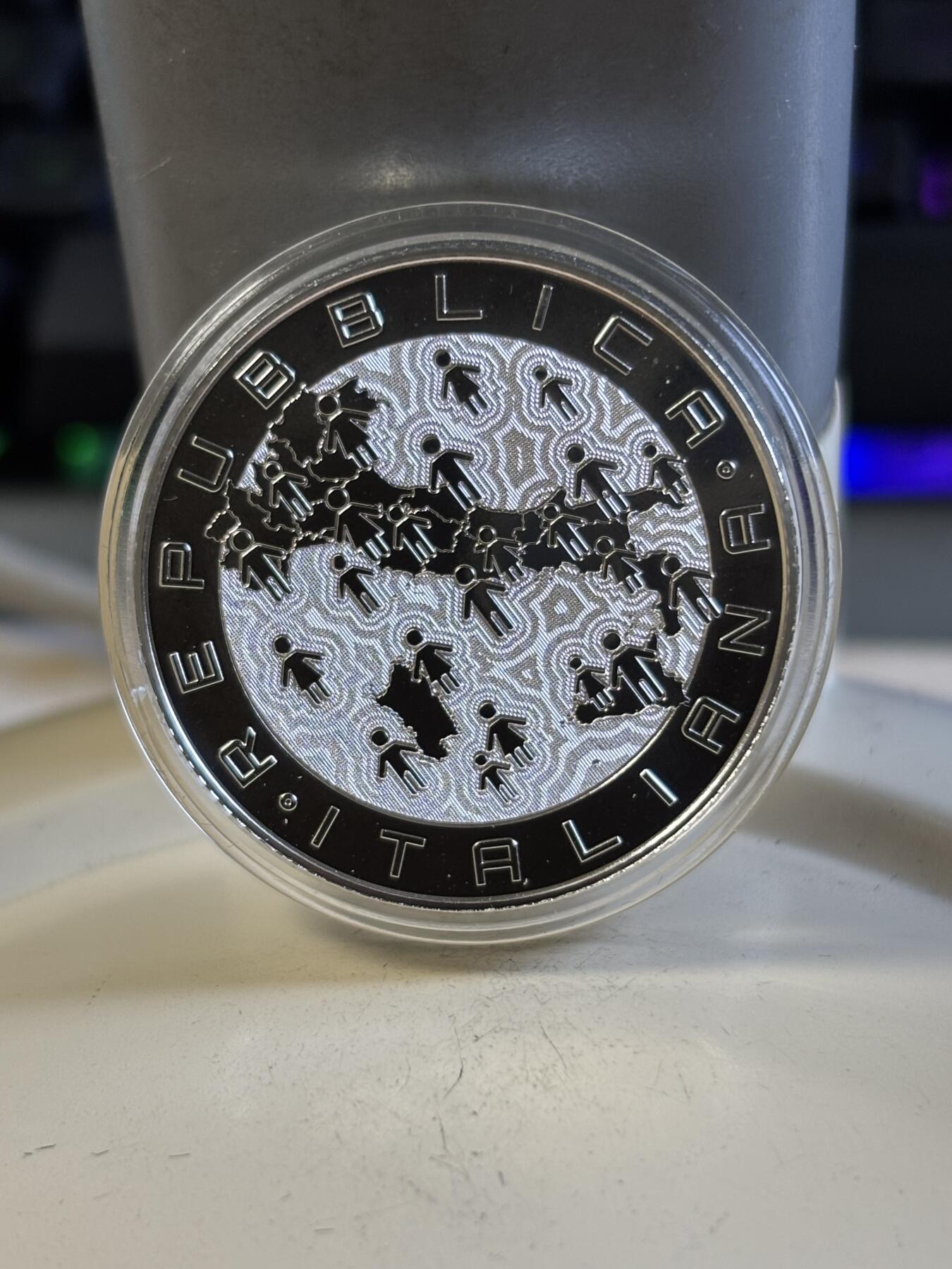 第197期拍卖 意大利2023年人口发展5欧纪念银币，925银，18克，发行4000枚