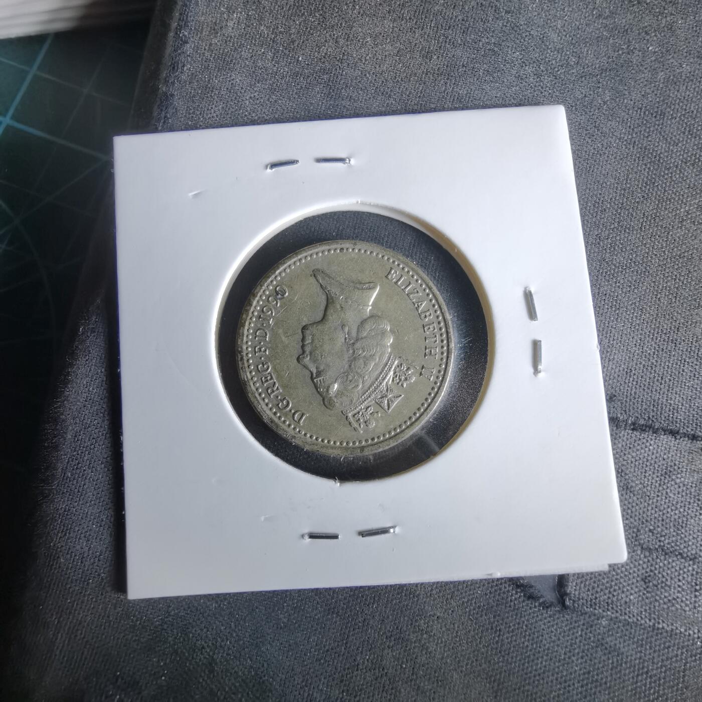 沼泽如烟--第1047场 英国1990年一磅