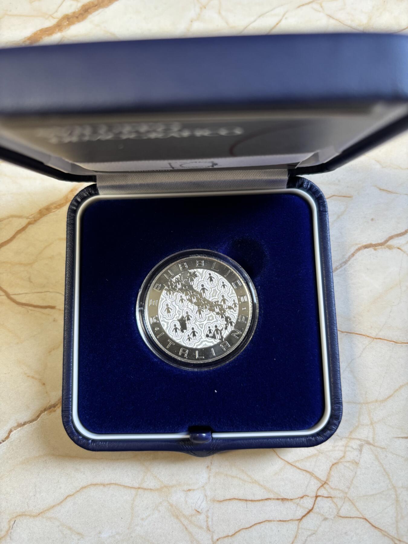 第197期拍卖 意大利2023年人口发展5欧纪念银币，925银，18克，发行4000枚