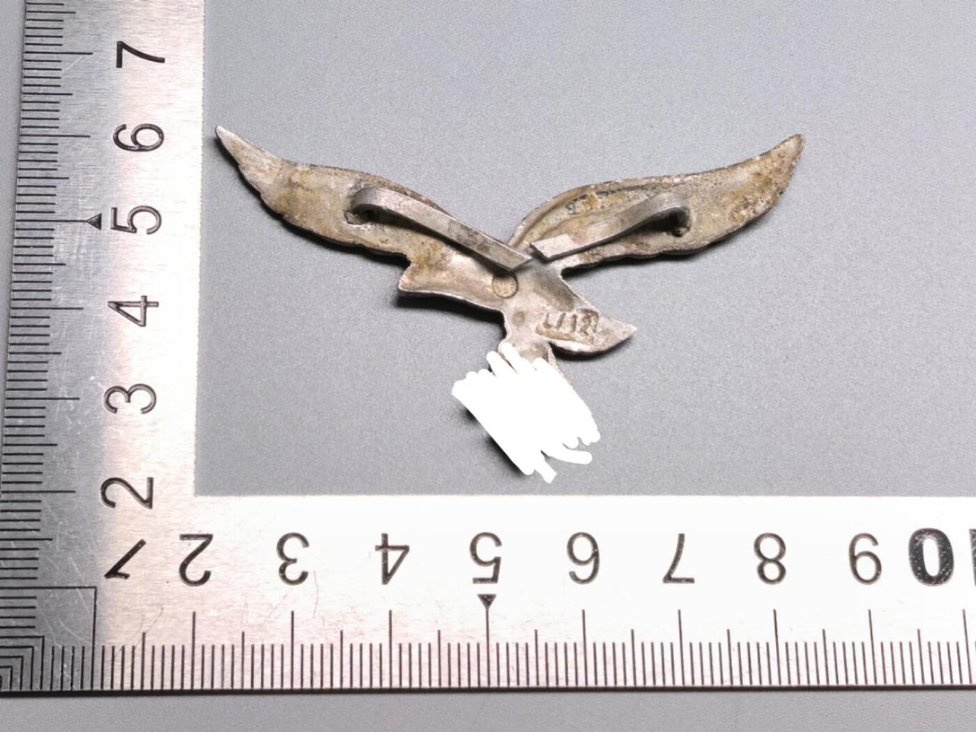 小驴勋章奖章收藏4月11日周六晚六点拍卖（珍爱和平，收藏战争，铭记历史，勿忘国耻，忠党爱国。有偿代拍，送拍规则在简介最后，参拍须阅读规则后再参拍，关系到运费包装发货时效真假辨别等关键信息，拍卖时不再发原图，看大图店主微信码在拍卖店铺介绍里）