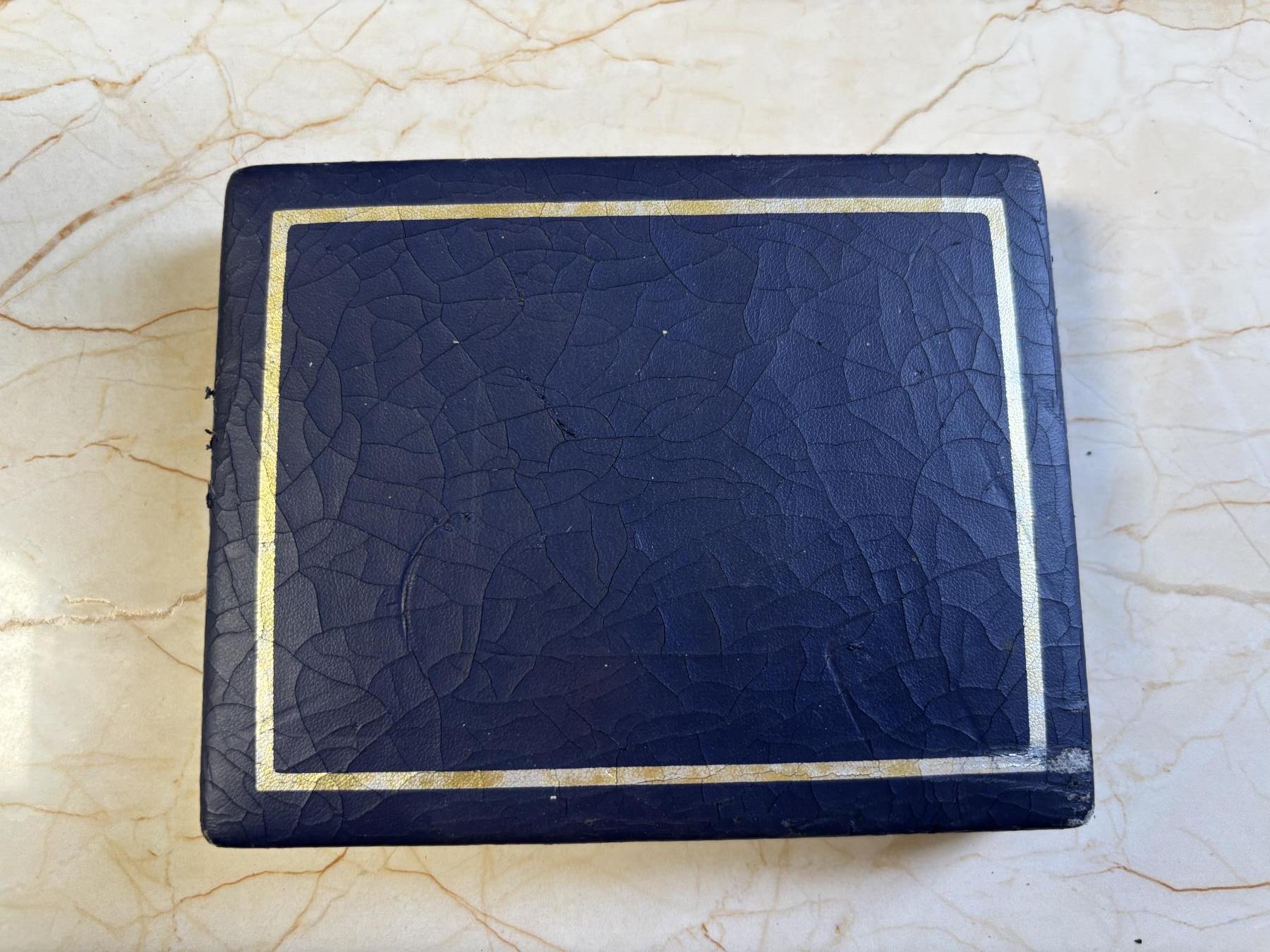 第197期拍卖 直布罗陀2004年诺曼底登陆60周年彩色5盎司银币，925银，发行950枚，有瑕疵