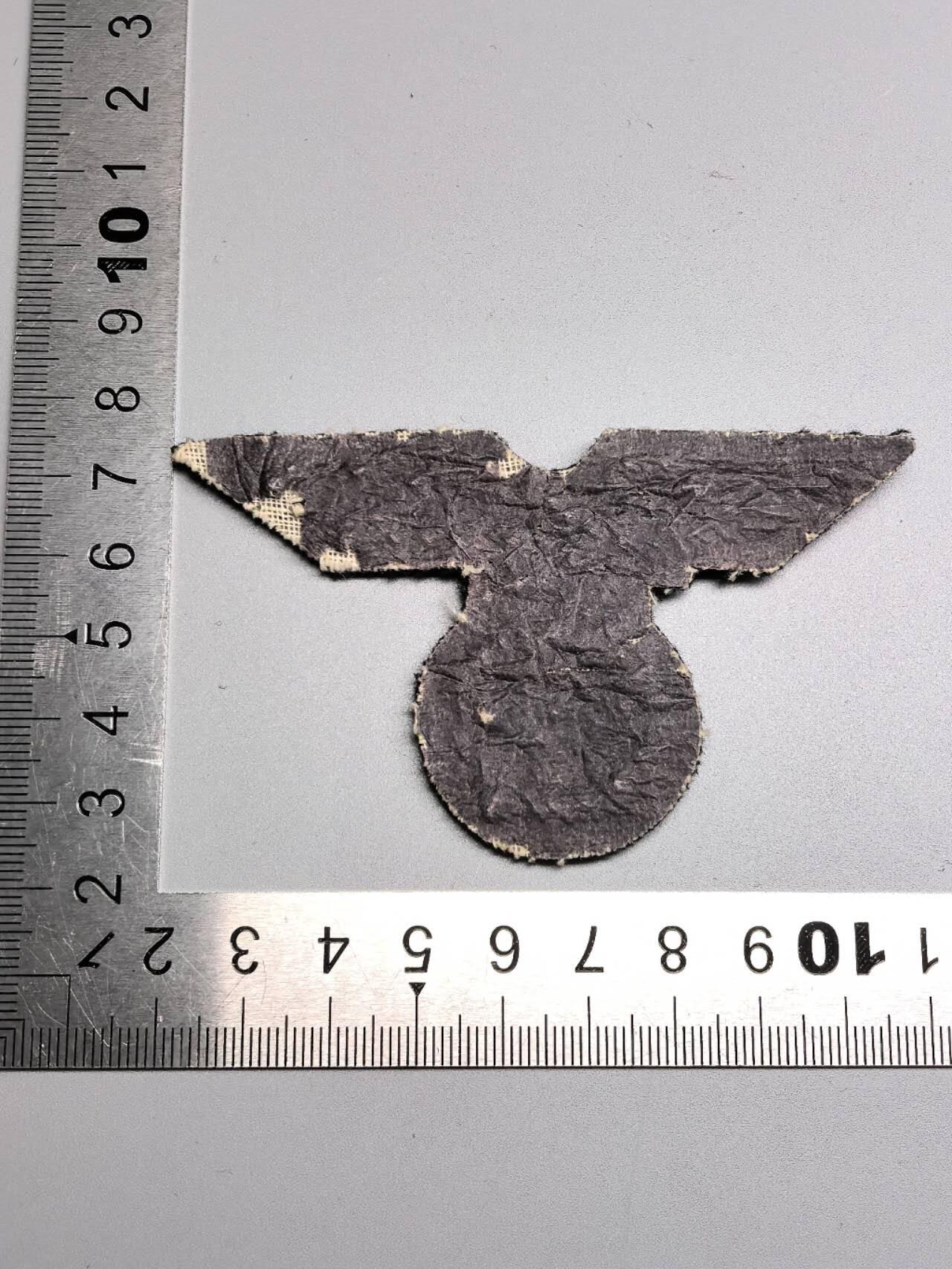 小驴勋章奖章收藏4月11日周六晚六点拍卖（珍爱和平，收藏战争，铭记历史，勿忘国耻，忠党爱国。有偿代拍，送拍规则在简介最后，参拍须阅读规则后再参拍，关系到运费包装发货时效真假辨别等关键信息，拍卖时不再发原图，看大图店主微信码在拍卖店铺介绍里） 现代工艺品 帽徽 非原品