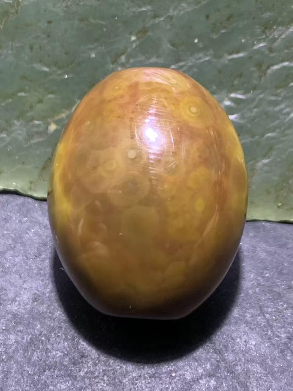 精美高玉化冻料鱼籽纹战国红玛瑙勒子一颗！