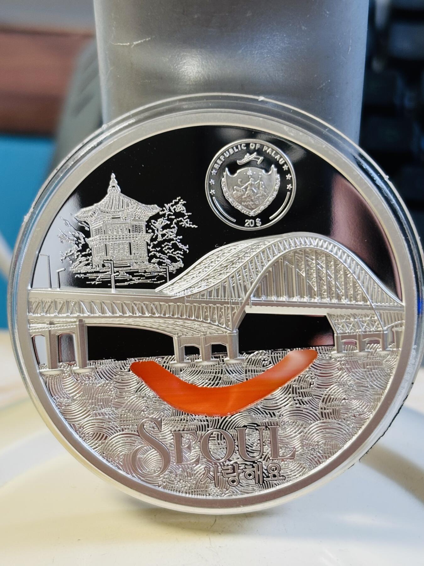 帕劳2024年蒂凡尼大都会4首尔高浮雕3盎司银币，999银，发行999枚