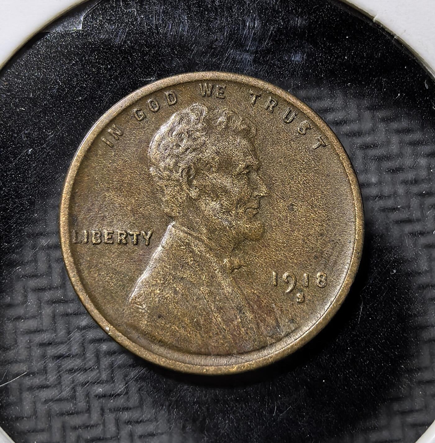 外国优质老铜币纪念币银币专场，周六晚上九点倒数截拍，满百包邮，周日发货,可寄存半年，喜欢朋友微信扫描二维码可直接参拍 美国1918 年S版林肯小麦 1 美分铜币