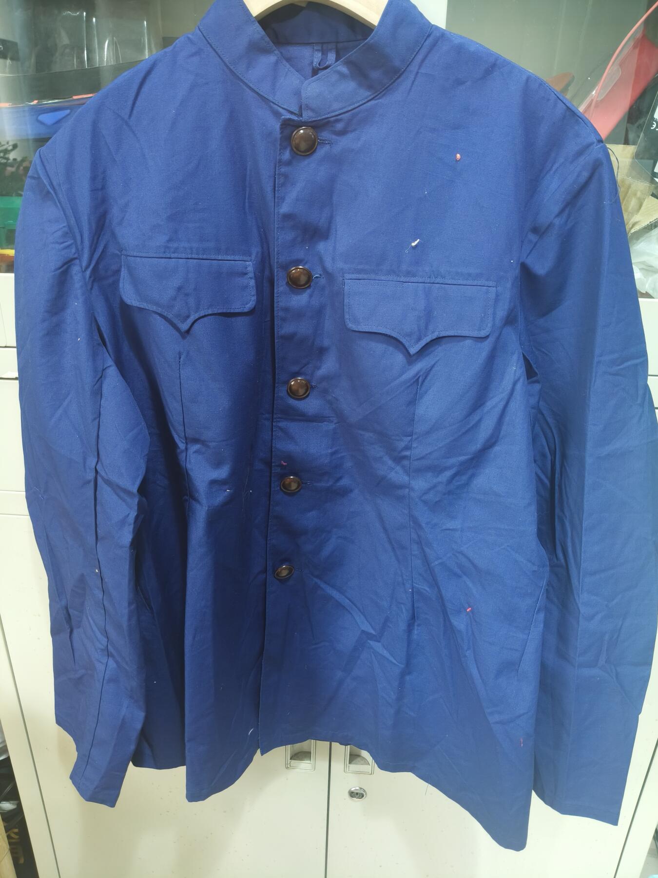 云宸嘉赏-勋臻佳藏四月精品甄选场次（低佣 一元一手） 十年时期 老式棉布兰色人民服 可做COS小王等名人款式 全新未穿未下水 约180-185体态适中可穿着