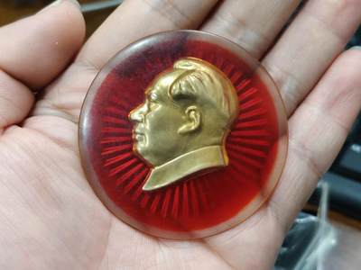 徽章钱币纪念章刺绣杂件专拍 - 厚重大尺寸亚克力像章（直径6厘米）