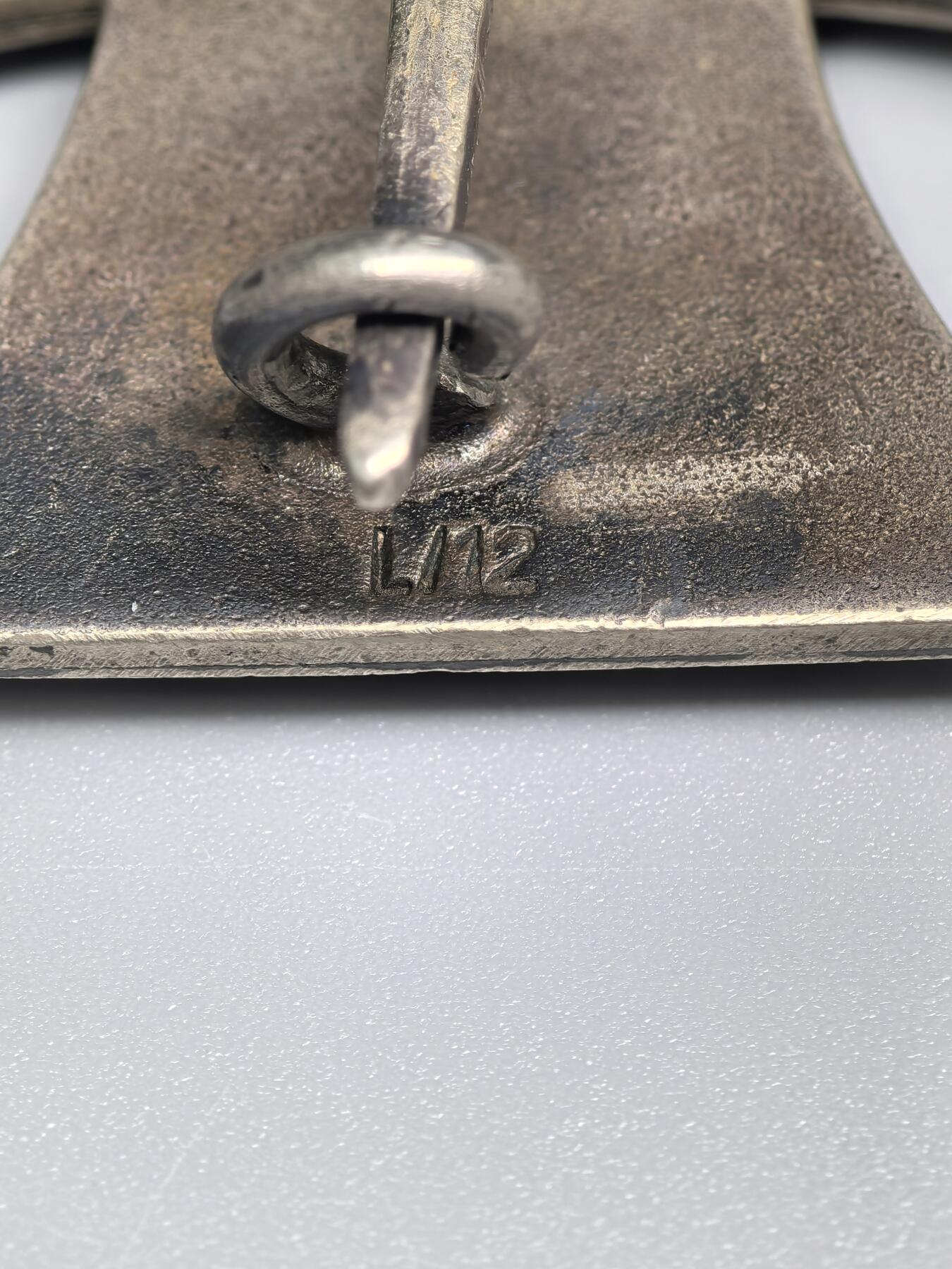 小驴勋章奖章收藏4月11日周六晚六点拍卖（珍爱和平，收藏战争，铭记历史，勿忘国耻，忠党爱国。有偿代拍，送拍规则在简介最后，参拍须阅读规则后再参拍，关系到运费包装发货时效真假辨别等关键信息，拍卖时不再发原图，看大图店主微信码在拍卖店铺介绍里）