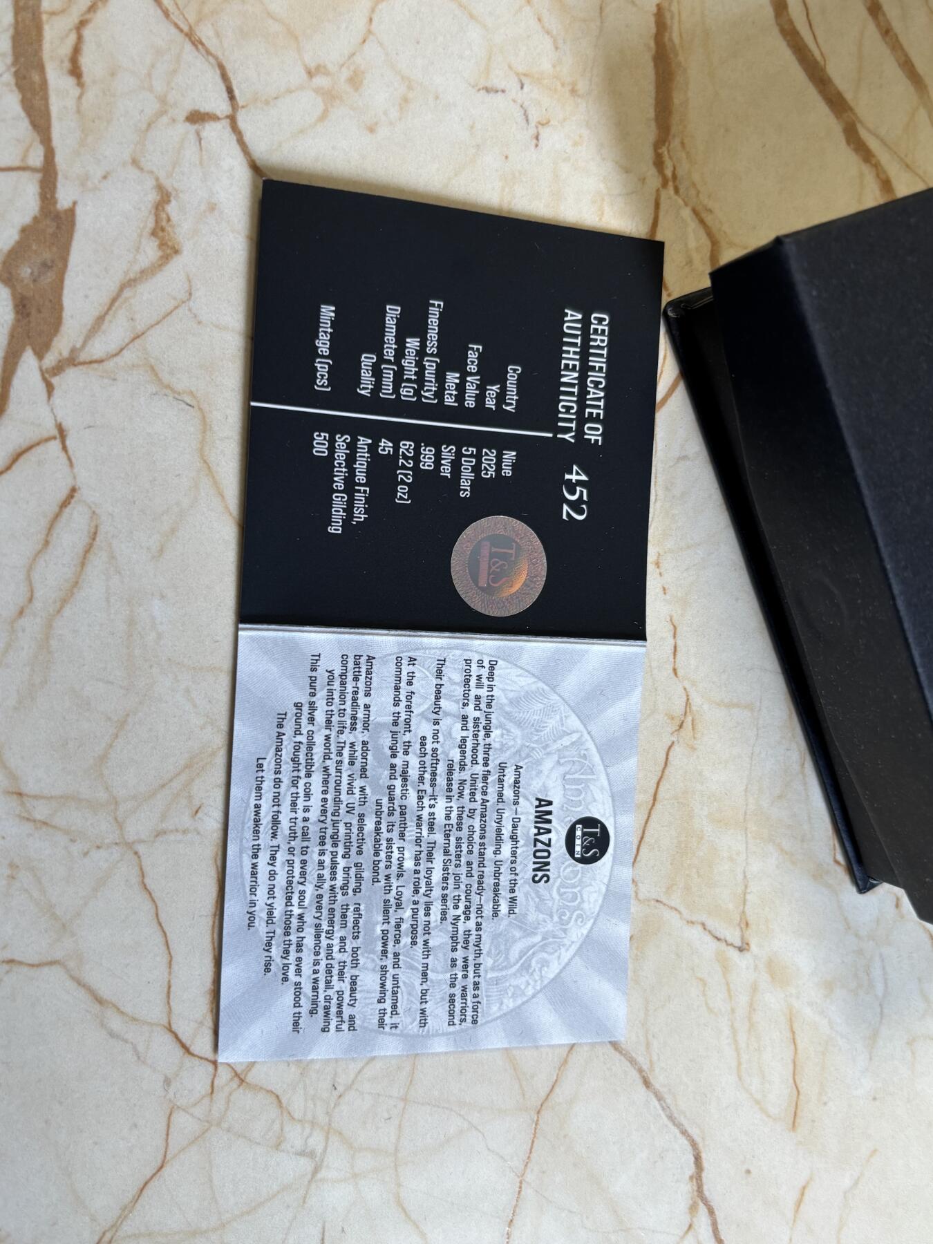 第197期拍卖 纽埃2025年亚马逊女战士2盎司高浮雕纪念银币，999银，2盎司，发行500枚