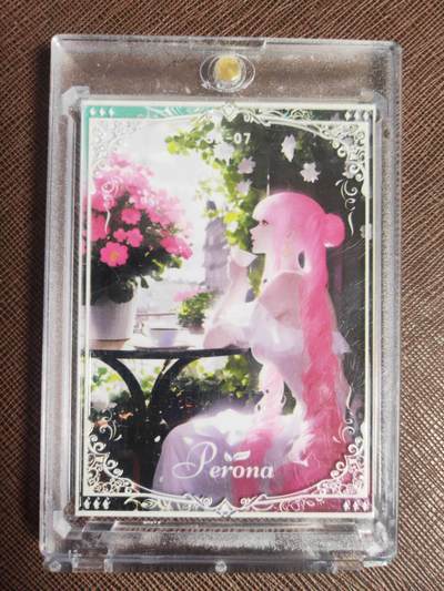 阳大大卡牌拍卖第109期（持续收拍品，周五晚上九点截拍，进群福利早知道） - 【金属卡】黑洞文创 摘星第二弹 perona 限编70/99