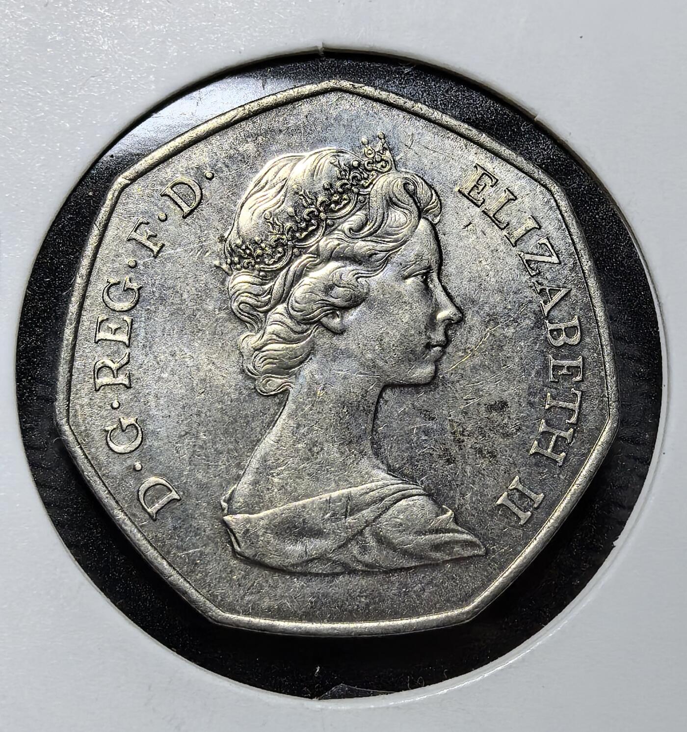 外国优质老铜币纪念币银币专场，周六晚上九点倒数截拍，满百包邮，周日发货,可寄存半年，喜欢朋友微信扫描二维码可直接参拍