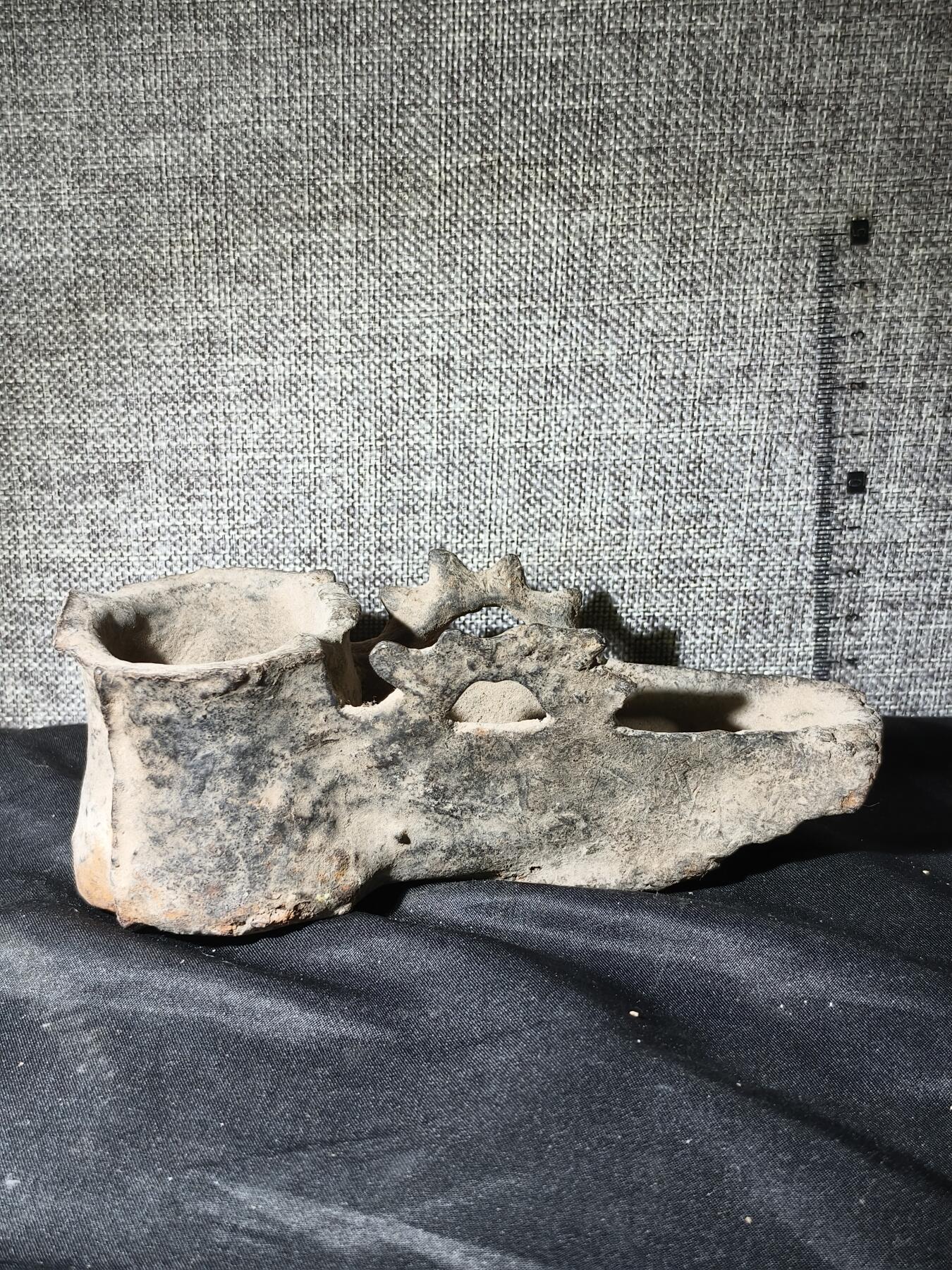 125期新疆红钱粟特钱币丝路钱币专场 新疆清代传世铁油灯