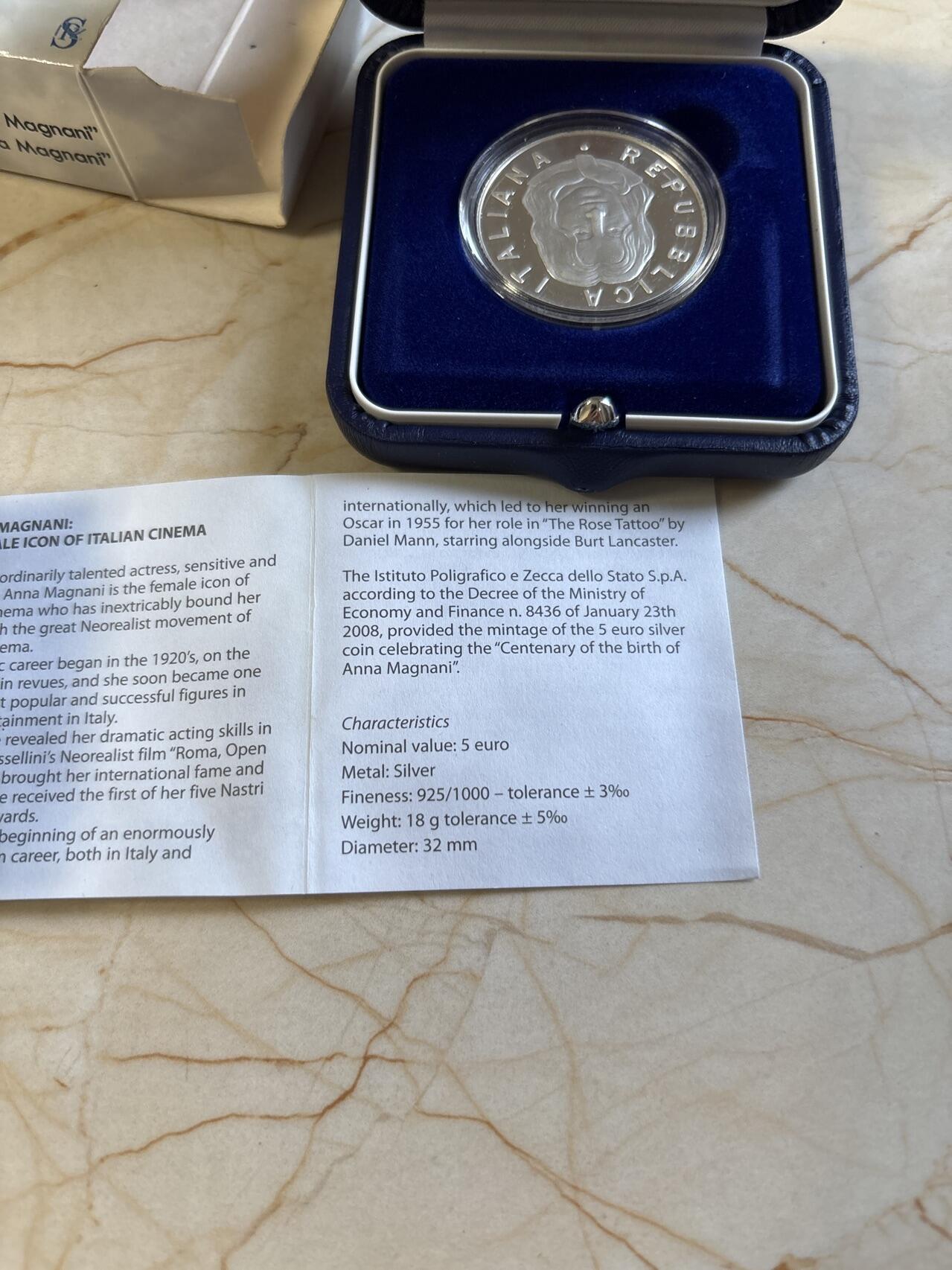 第197期拍卖 意大利2008年电影明星安娜马格纳尼精制纪念银币，925银，18克，发行9000枚，