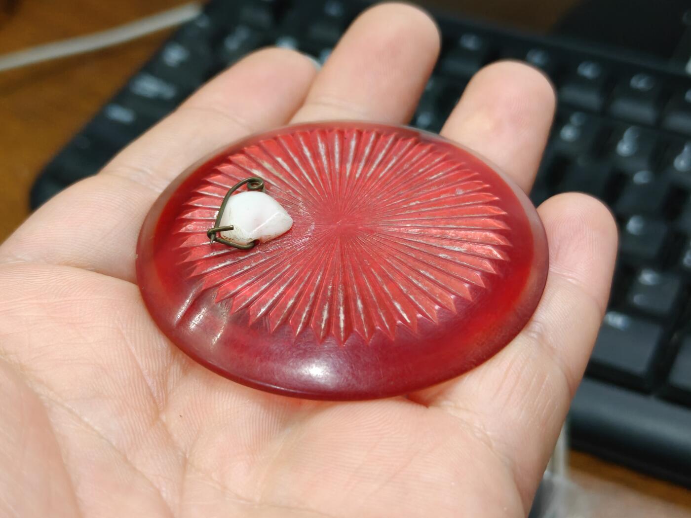 徽章钱币纪念章刺绣杂件专拍 厚重大尺寸亚克力像章（直径6厘米）