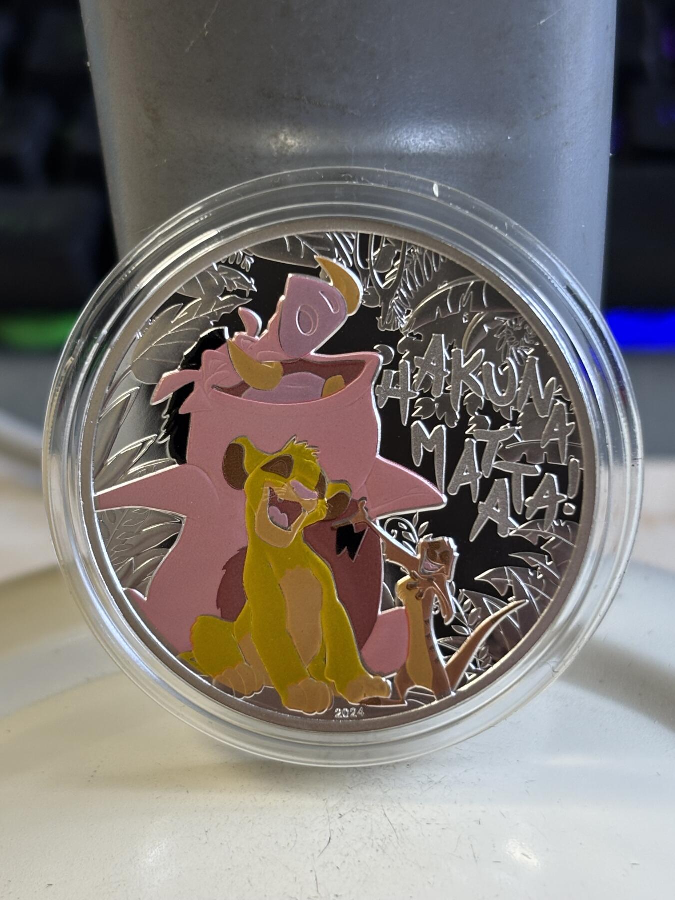 第197期拍卖 法国2024年迪士尼狮子王上映30周年彩色纪念银币，999银，22.2克，发行5000枚