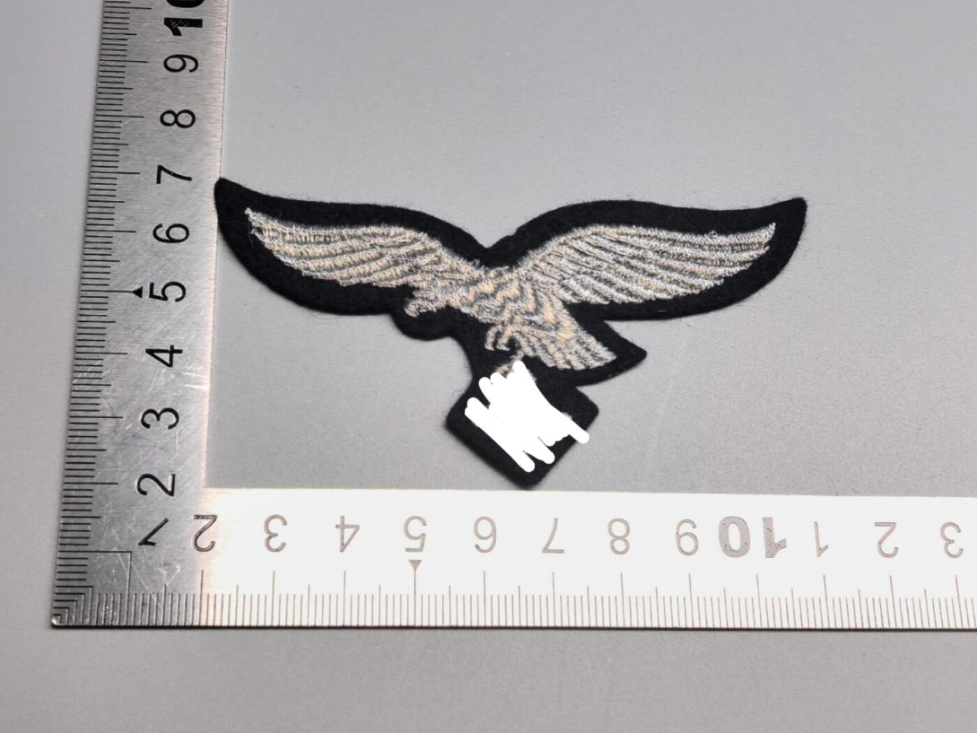 小驴勋章奖章收藏4月11日周六晚六点拍卖（珍爱和平，收藏战争，铭记历史，勿忘国耻，忠党爱国。有偿代拍，送拍规则在简介最后，参拍须阅读规则后再参拍，关系到运费包装发货时效真假辨别等关键信息，拍卖时不再发原图，看大图店主微信码在拍卖店铺介绍里）