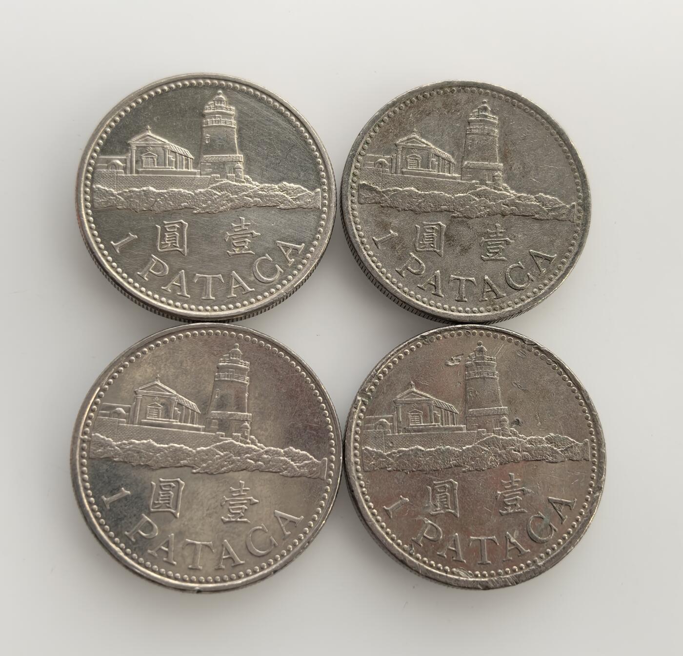 外国优质银币克朗币纪念章，每周六晚九点倒数截拍，满百包邮可寄存，持续收拍