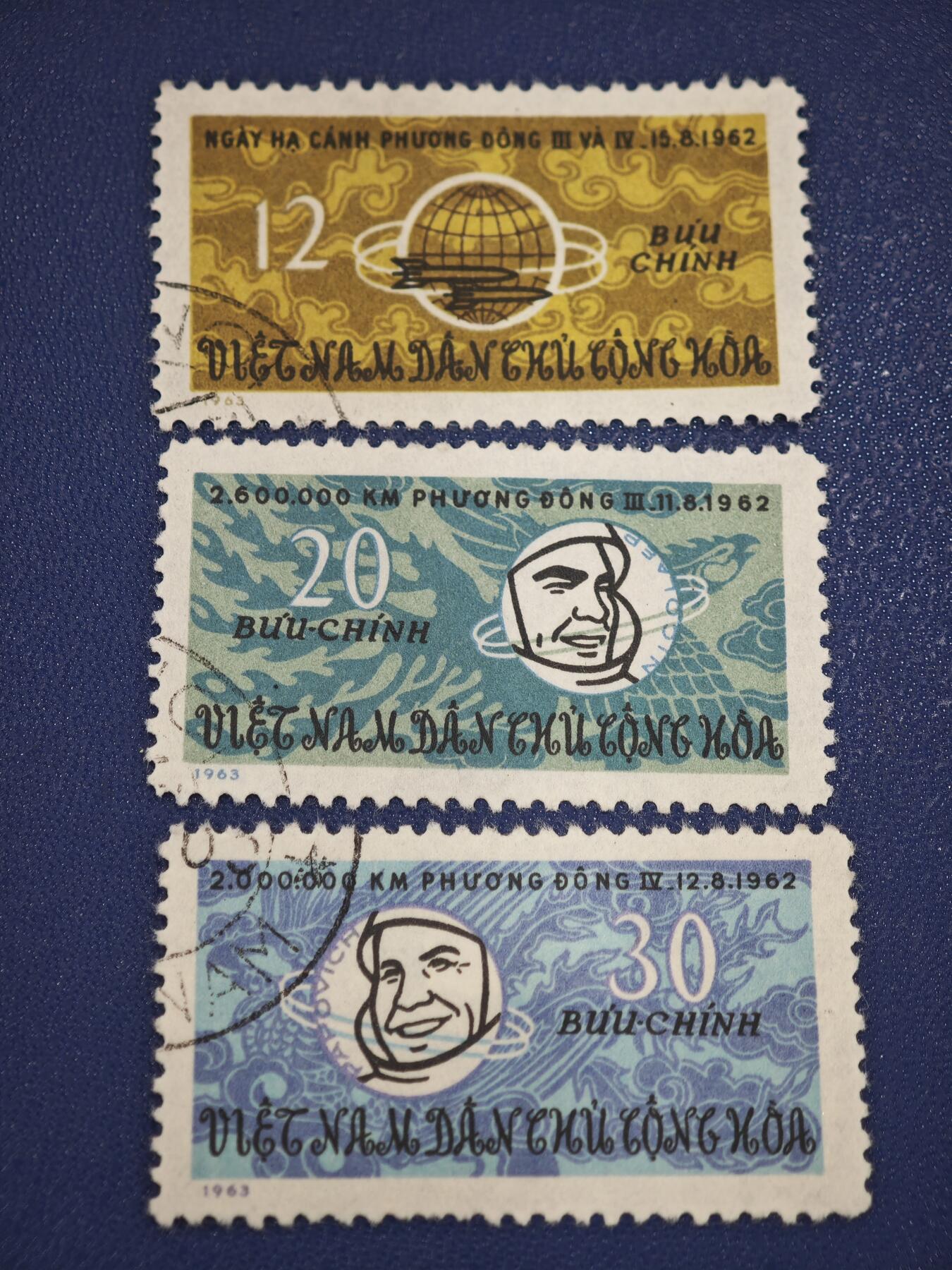 橙子收藏第八期(社会主义国家邮票专场)  越南民主共和国（北越）1963年 纪念苏联“东方3号/4号”宇宙飞船飞行邮票（全套3枚）     这是一套为纪念1962年苏联“东方3号/4号”（Восток 3/4）载人宇宙飞船编队飞行而发行的纪念邮票，是冷战时期社会主义阵营航天主题邮票的代表之一。