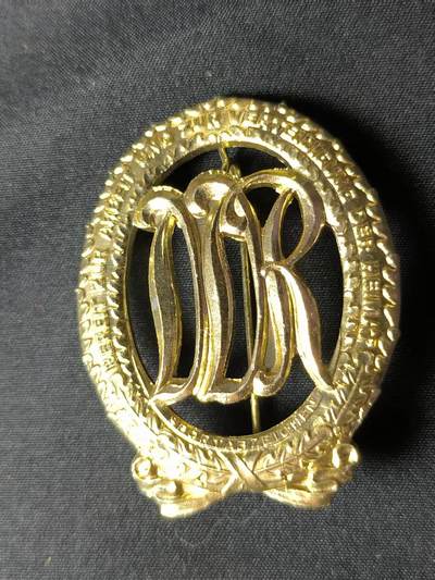 云宸嘉赏-勋臻佳藏四月精品甄选场次（低佣 一元一手） - 民主德国金级体育体能章 大版