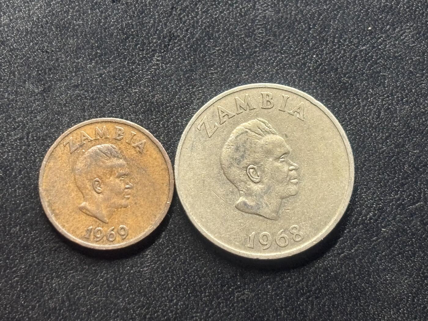 邮泉阁外国硬币限时拍卖第四十五场 （邮票在国外，请付邮费6元） 赞比亚2枚